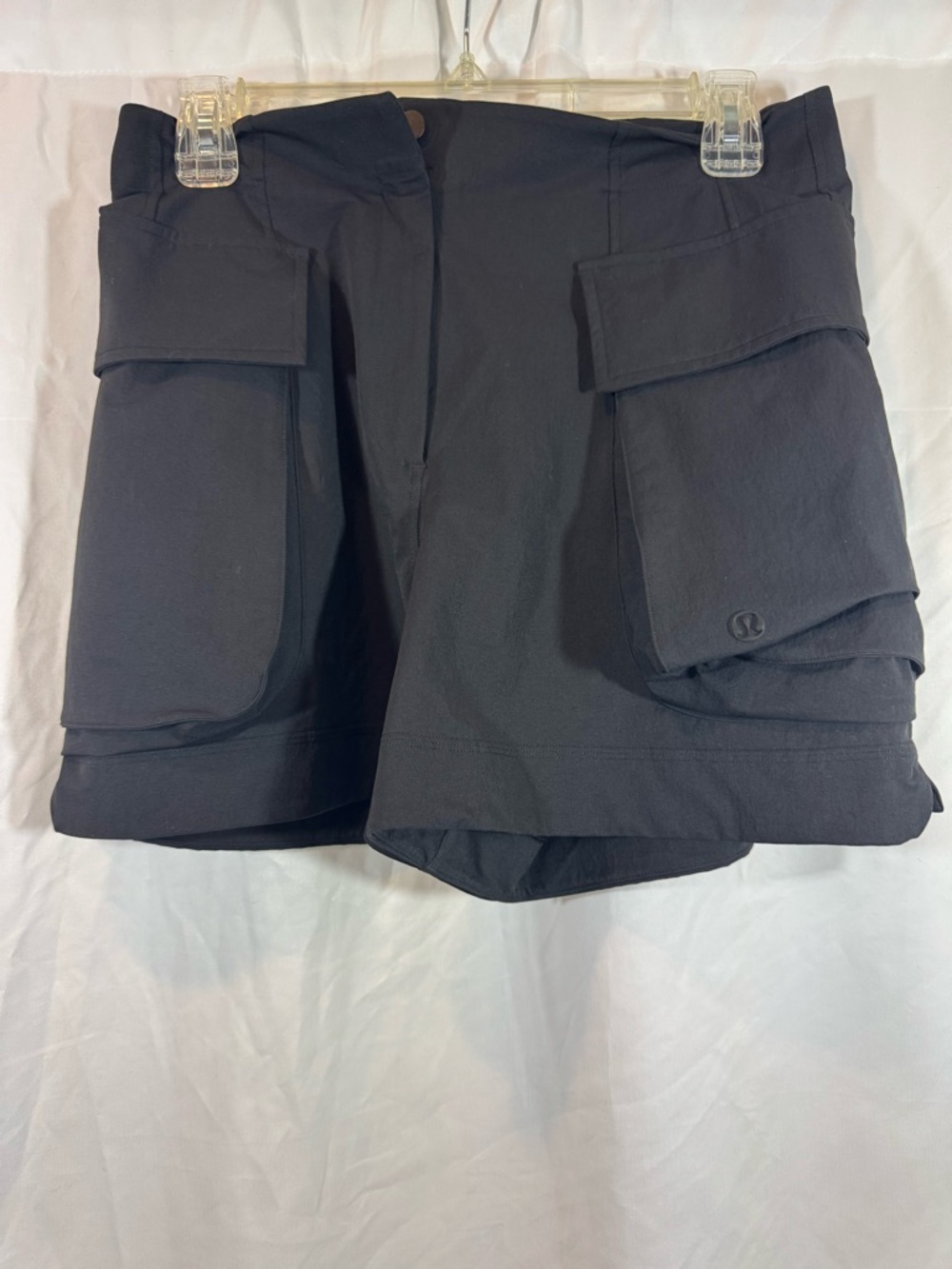 lululemon athletica women Black Cargo Shorts 6
